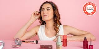 Makeup Made in the USA (14 Great Brands) 2025 List - usa beauty