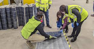 A massive US solar panel maker just went all in on panel recycling [update] - solar panel recycling usa