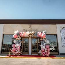 Tanishq Opens Store in Chicago Area, Its 4th in U.S. - JCK - tanishq jewelry usa