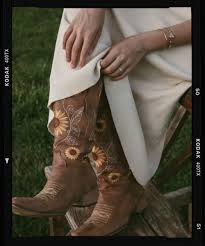 10 Cowboy Boots Made in USA - Miss American Made - cowboy boots made in usa