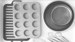 What Bakeware is Made in the USA: Manufacturers List - OvenSpot - stainless steel bakeware made in usa