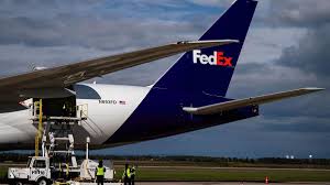 FedEx's China-to-US fee returns as it preps for de minimis changes - usa under $800 package